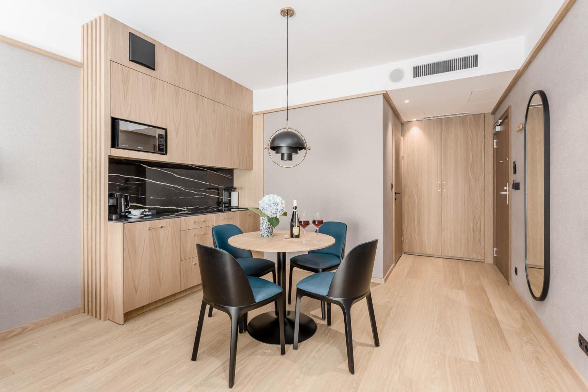 Deo Plaza - Apartamenty W Sercu Gdanska By Rent Like Home Ngoại thất bức ảnh